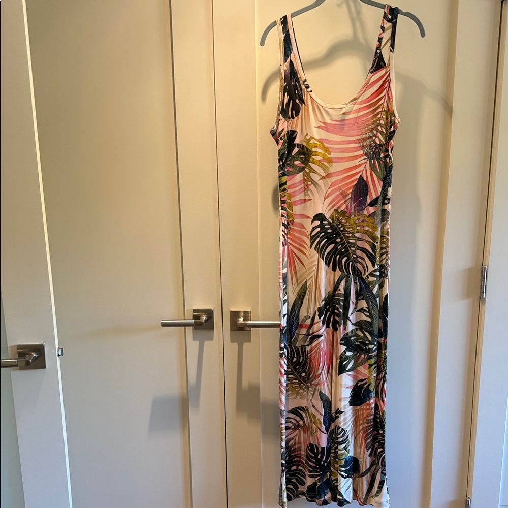 Fuzzi Tropical Print Maxi Dress